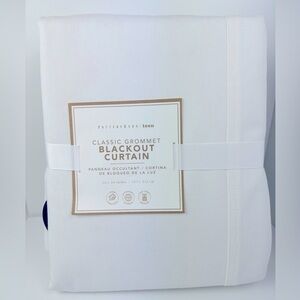 Pottery Barn Teen Classic Grommet Blackout Curtain 50 X 84 White
